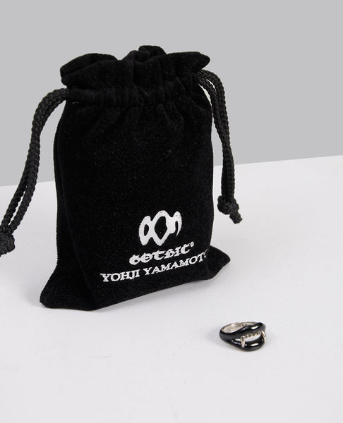 VAMPIRE PINKIE RING BLACK