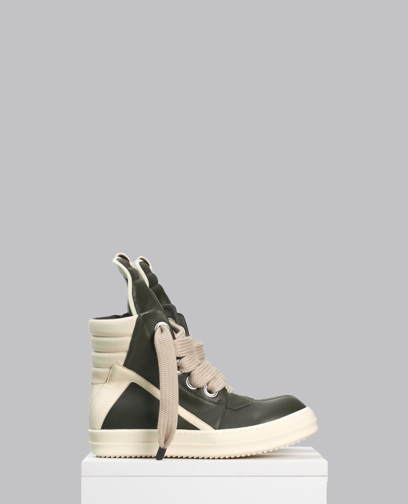JUMBOLACED GEOBASKET