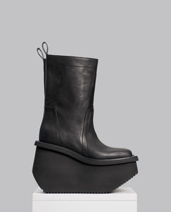 CONCORDIANS RUNWAY FACTORY BOOTS