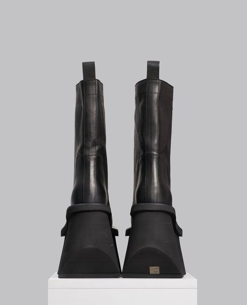 CONCORDIANS RUNWAY FACTORY BOOTS