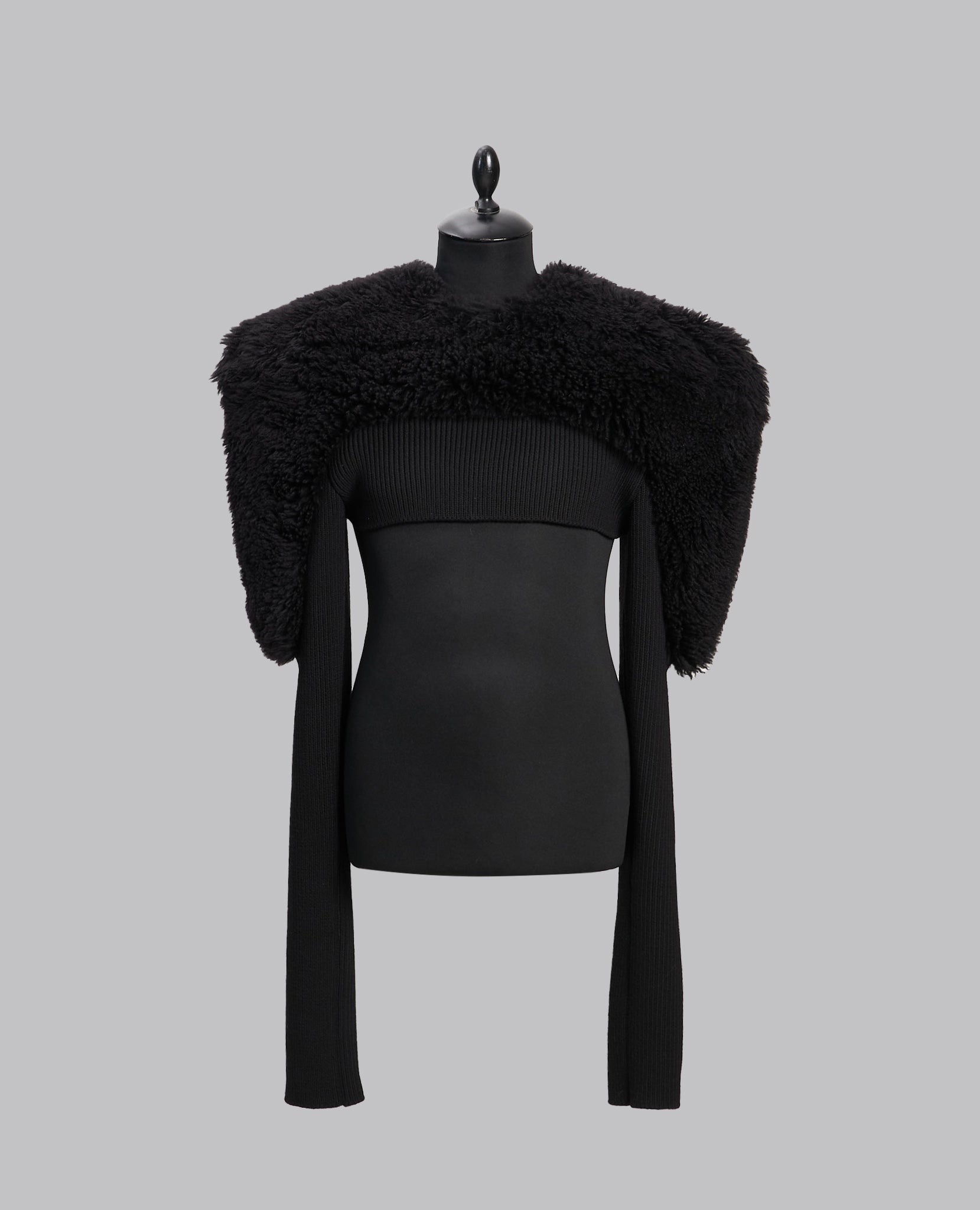 CONCORDIANS RUNWAY TIGHT PULLOVER JKT