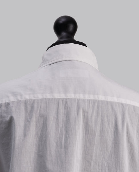 KO-UNTRIMMED FRILL BLOUSE