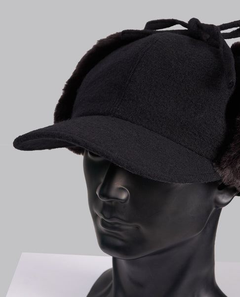 CAP WITH FUR EARMUFF