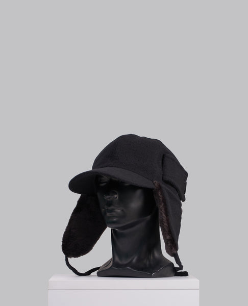 CAP WITH FUR EARMUFF
