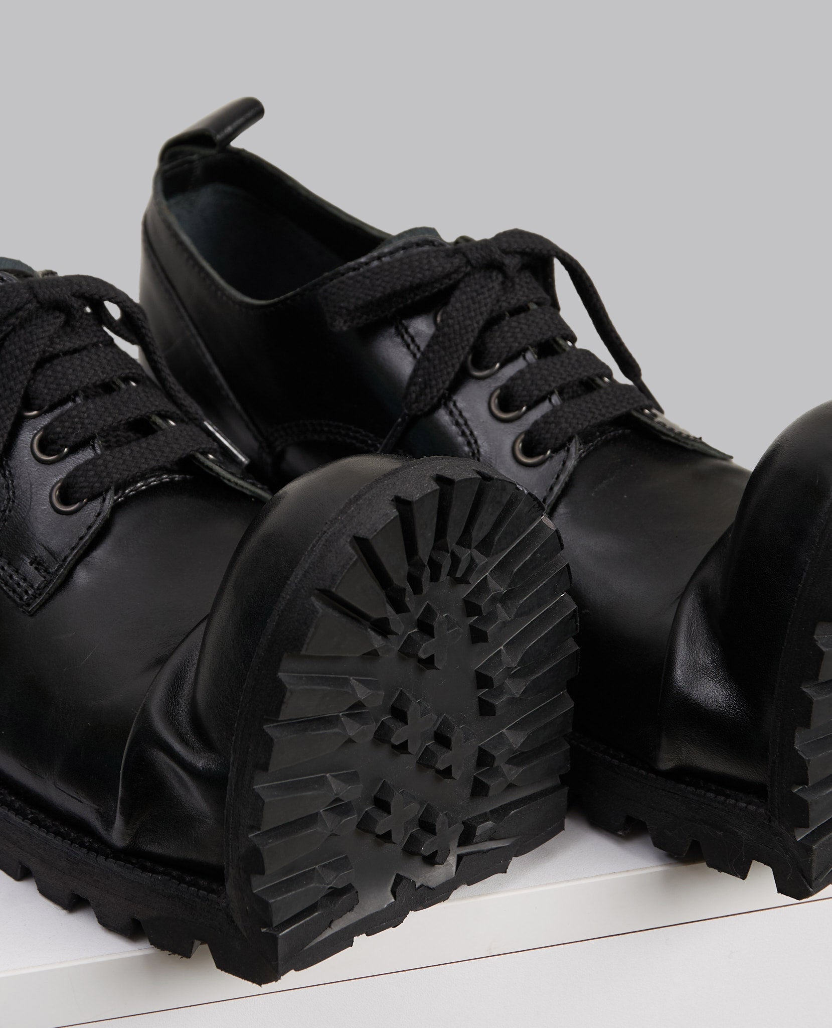 CDG X KIDS LOVE GAITE SHOES – Allotment Store