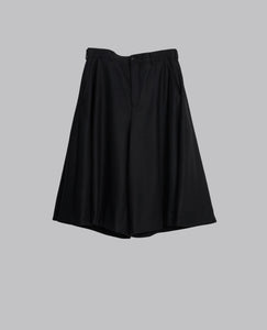 WIDE LEG DRAPED SHORTS