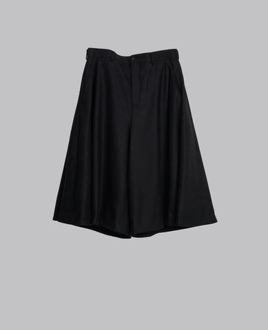 WIDE LEG DRAPED SHORTS