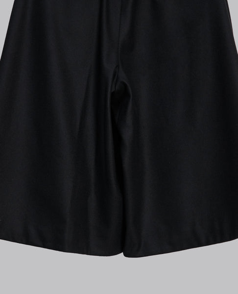 WIDE LEG DRAPED SHORTS