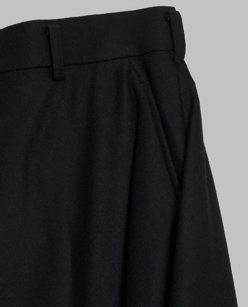 WIDE LEG DRAPED SHORTS