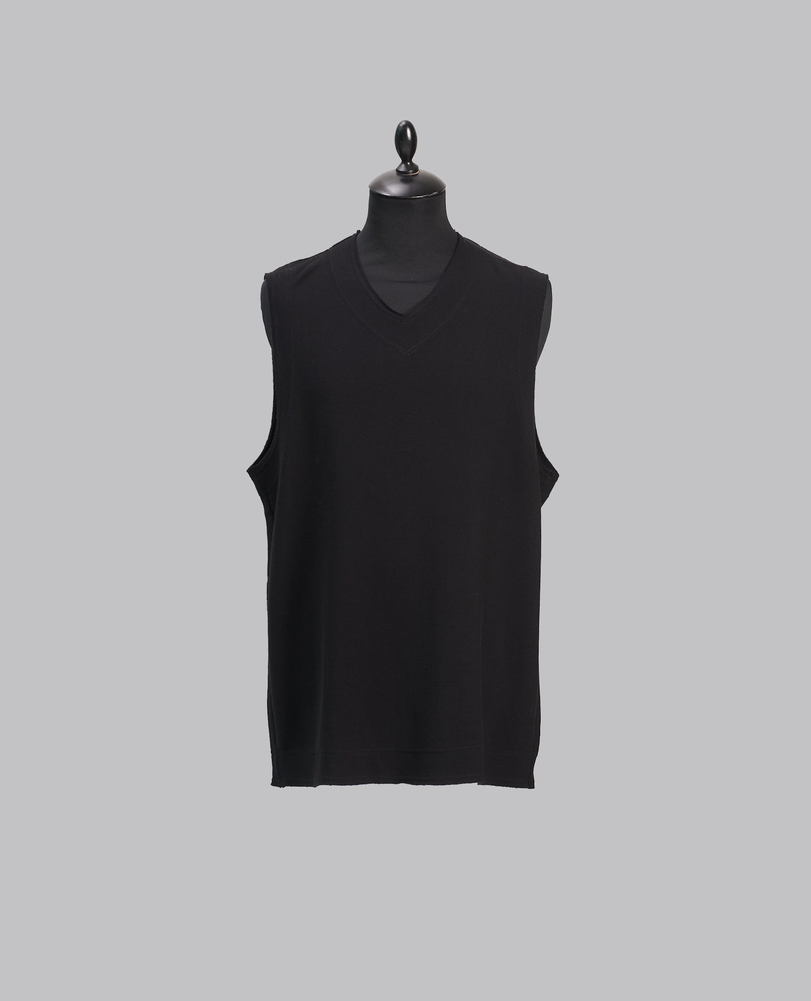 RAW EDGE VEST