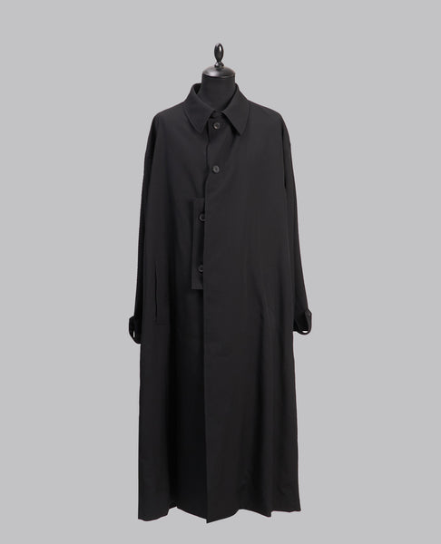 DESIGNED SLEEVES COAT