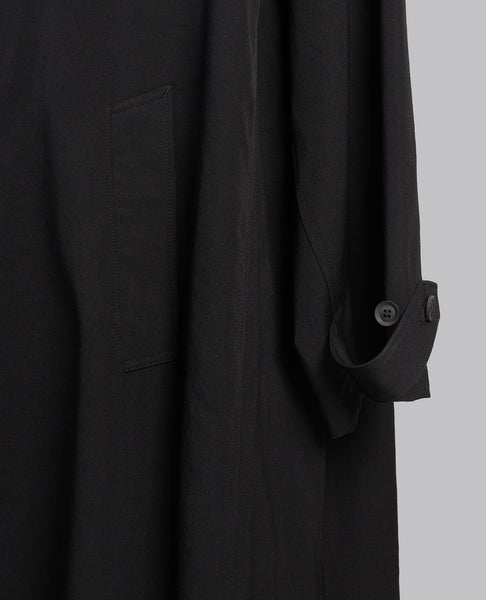DESIGNED SLEEVES COAT