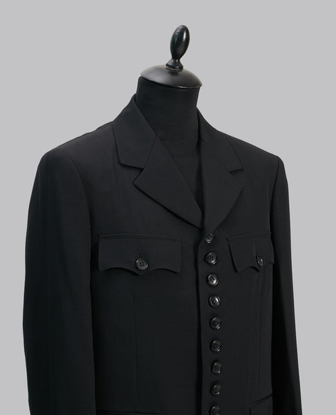 BUTTON DETAIL BLAZER