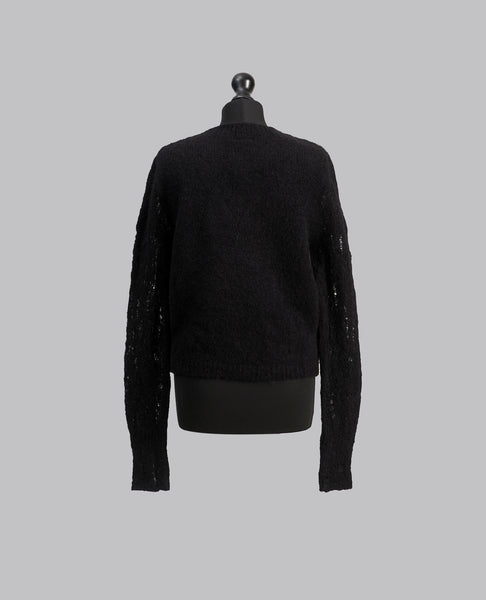W K 147 SWEATER