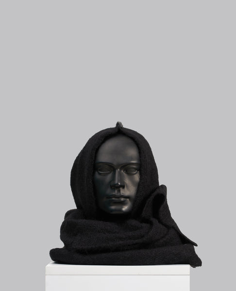 W51 HOODED SCARF