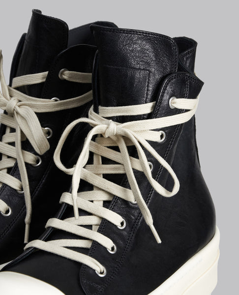 TEMPLE MEGA BUMPER SNEAKS