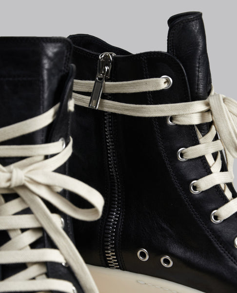 TEMPLE MEGA BUMPER SNEAKS