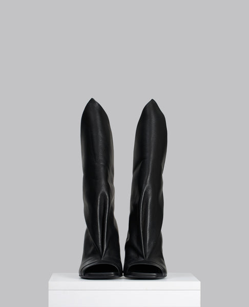 TEMPLE CANTILEVER 8 STRUTTER SANDAL