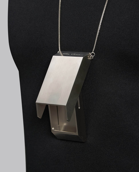 TEMPLE PORTABLE ASHTRAY CHARM