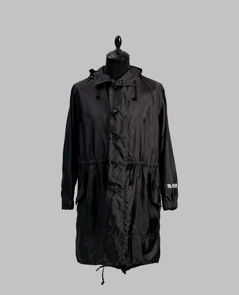 HOODED COAT