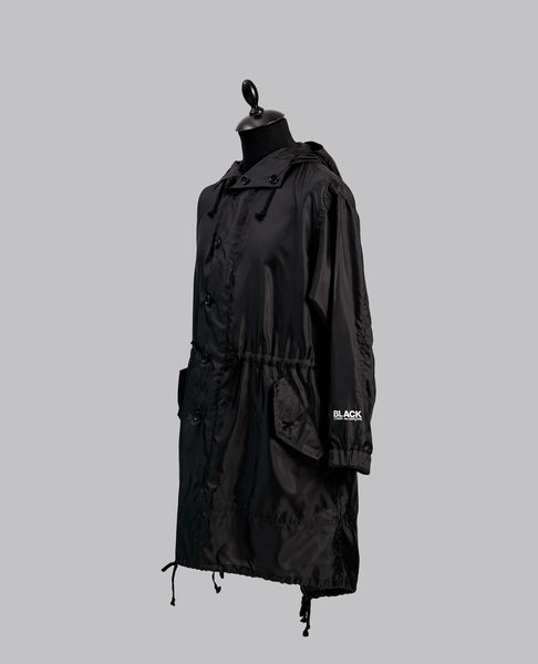 HOODED COAT
