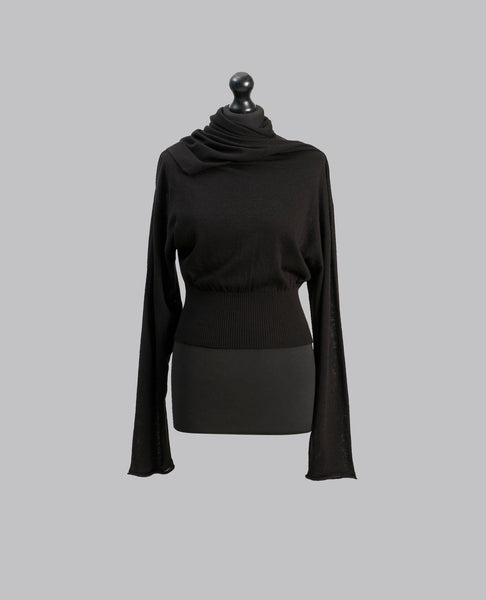 TOWER SCARF TOP