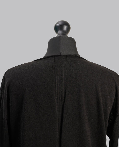 TOWER SLASHED PULL