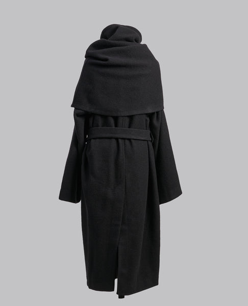TOWER DAGGER ROBE WITH COWL
