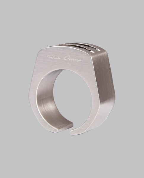 TOWER GRILL EAR CUFF