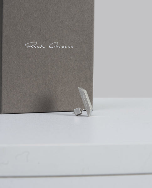 TOWER BEVELED EARRING