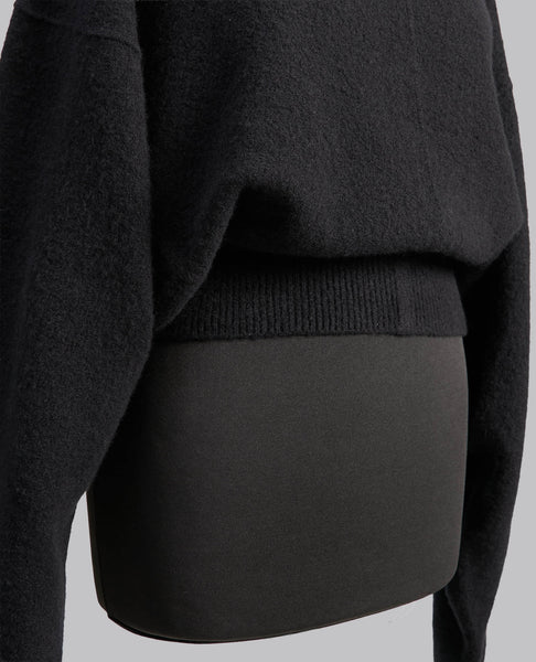 TOWER RUNWAY HOODED PULL