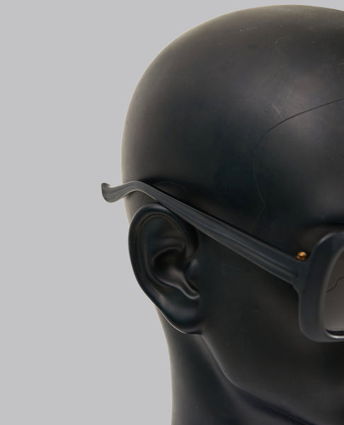BLACK SQUARE SUNGLASSES