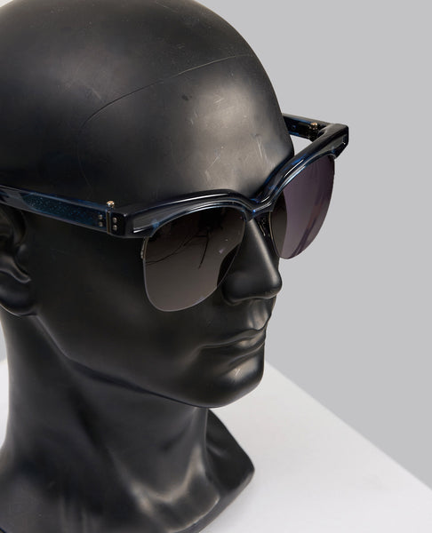 BLUE FRAME SUNGLASSES
