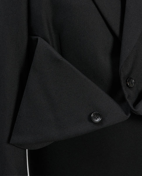 SHORT FOLDED JACKET
