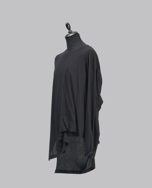 ASYMMETRIC HEM LONG SLEEVE T