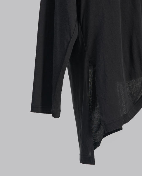 ASYMMETRIC HEM LONG SLEEVE T