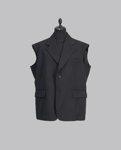 SLEEVELESS JACKET