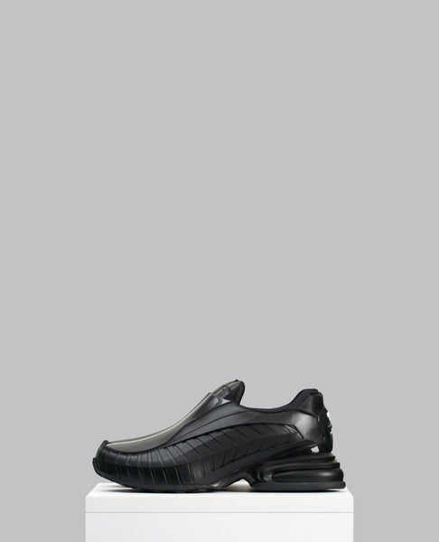 CDG X NIKE AIR DOLCE SNEAKERS