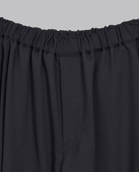 ASYMMETRIC HEM SKIRT