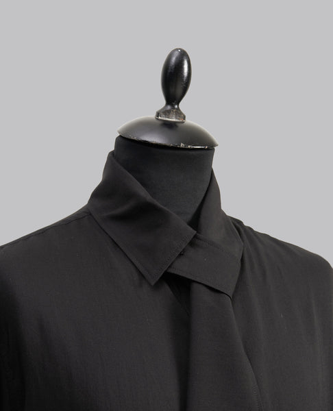 SCARF COLLAR BLOUSE