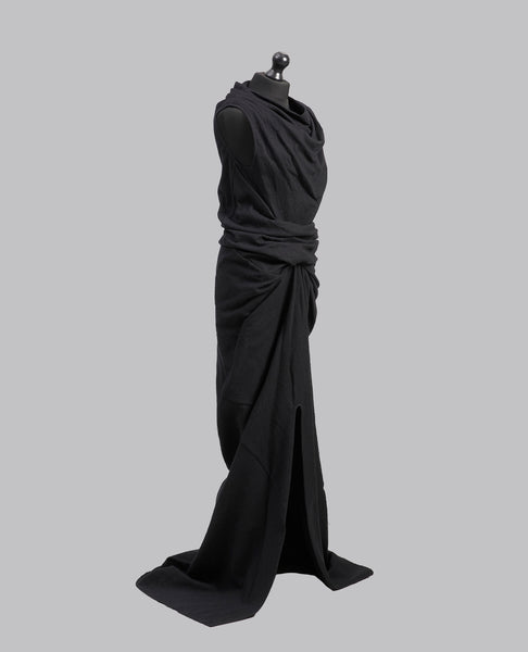 TOWER RUNWAY STRUTTER DRESS