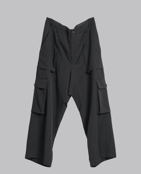 POCKET DETAIL PANTS