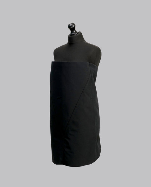 TOWER RUNWAY CROPPED SHEATH