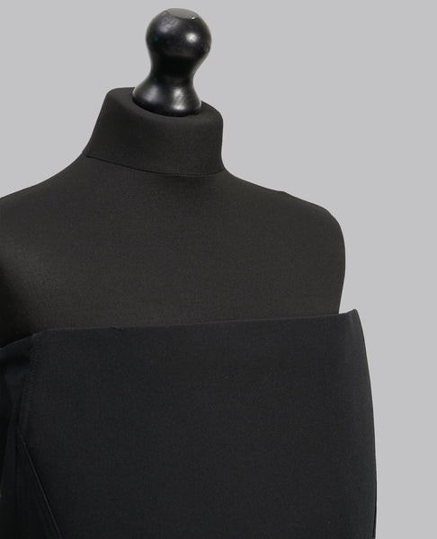 TOWER RUNWAY CROPPED SHEATH