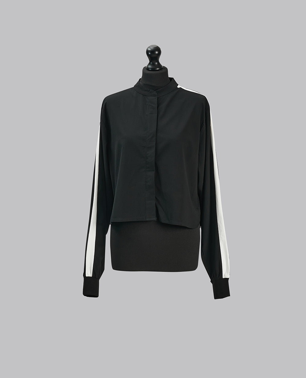 W H 2 CROPPED SHIRT
