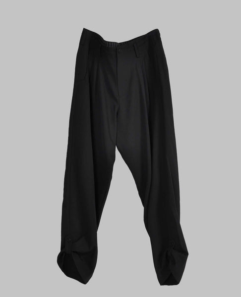 2 TUCK TAB PANTS