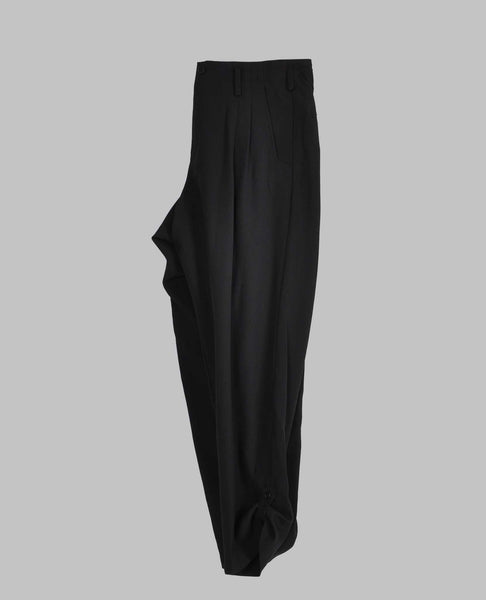 2 TUCK TAB PANTS
