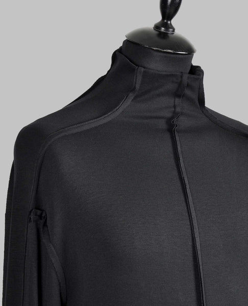 M TS 826 BLACK
