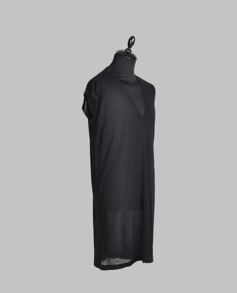 PORTERVILLE DEEP V NECK