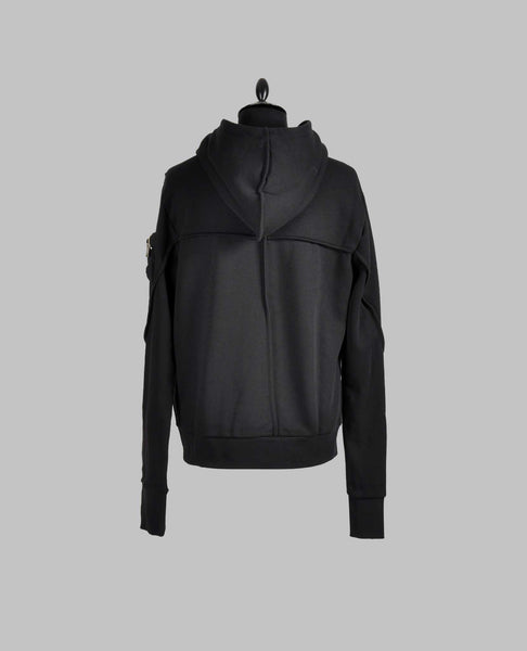 M S 179 BLACK